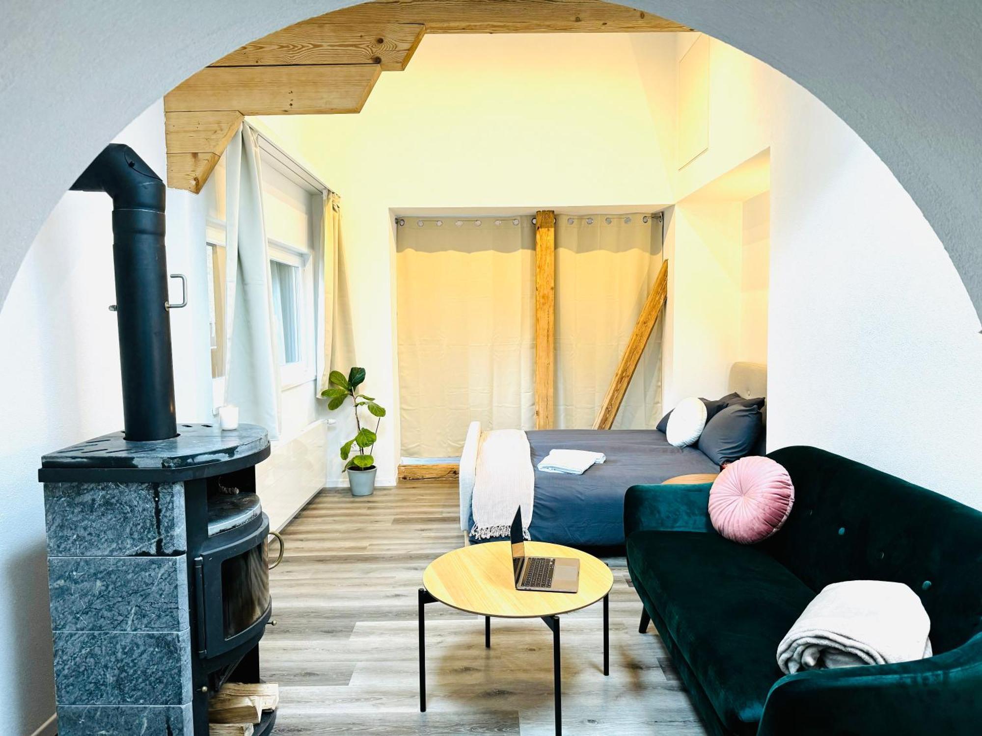 Bellevue & Classy Mountain View Apartment Kandersteg Esterno foto