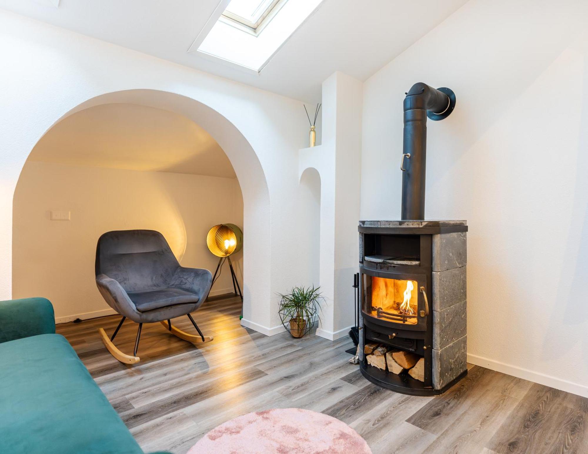 Bellevue & Classy Mountain View Apartment Kandersteg Esterno foto