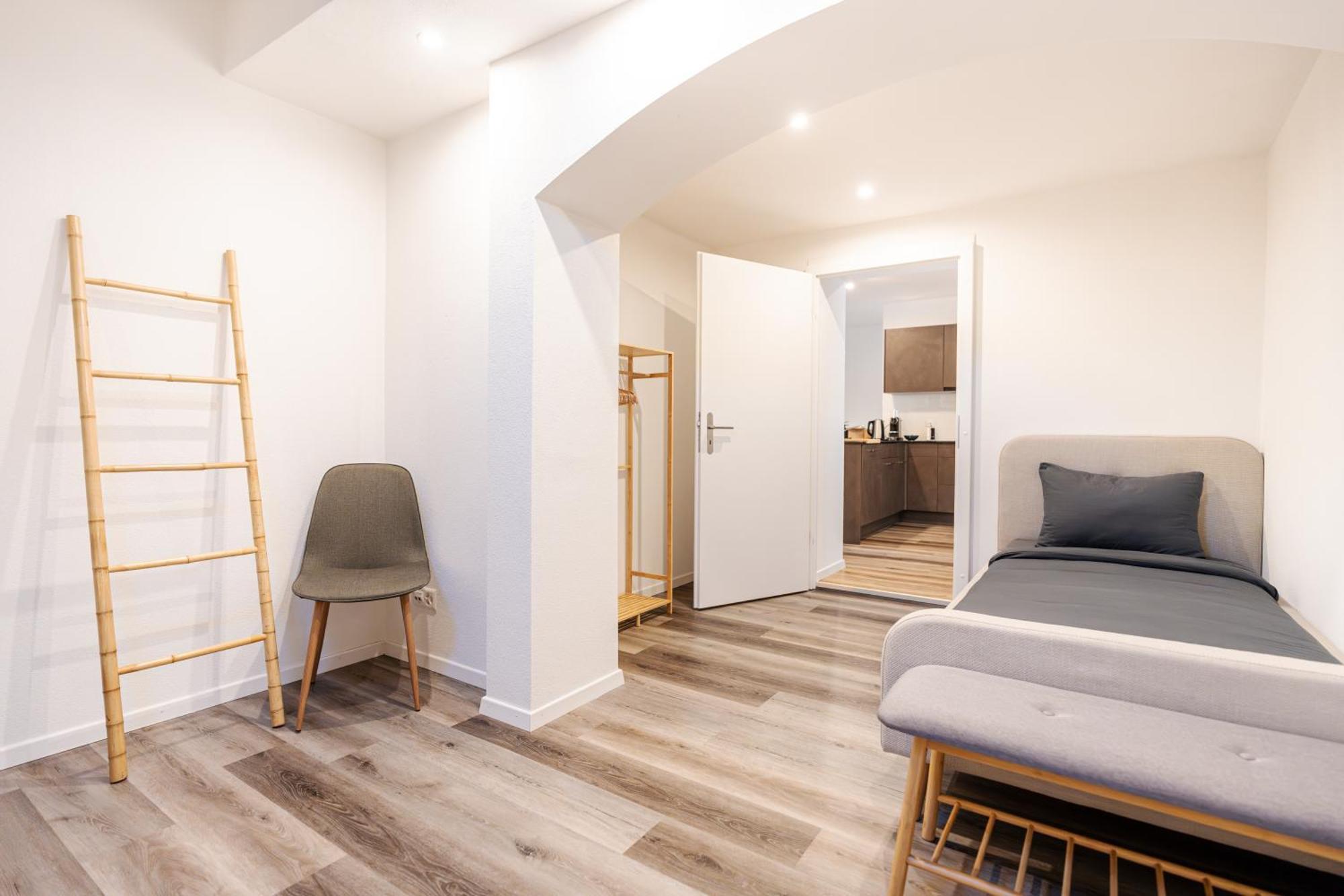 Bellevue & Classy Mountain View Apartment Kandersteg Esterno foto