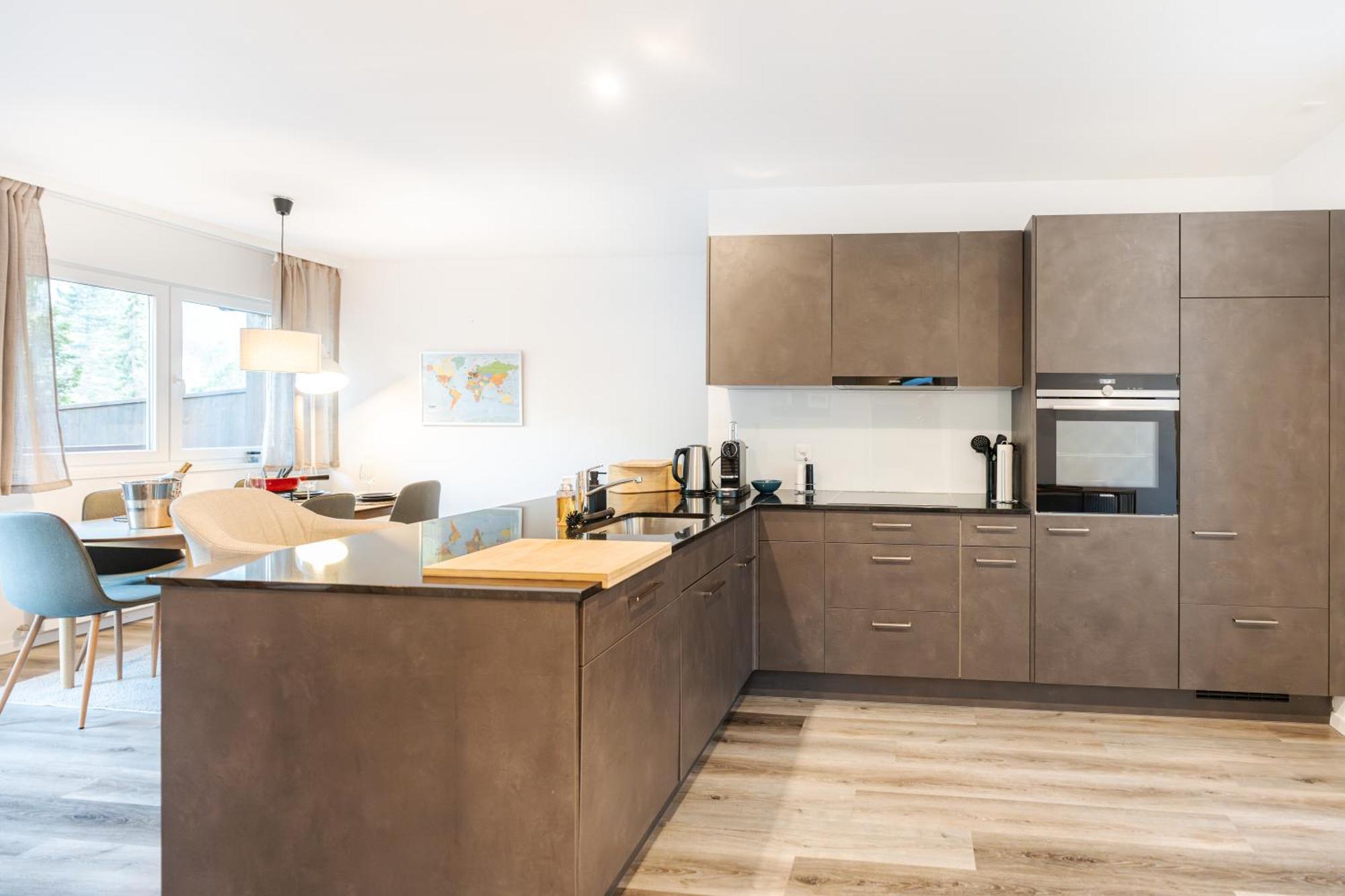 Bellevue & Classy Mountain View Apartment Kandersteg Esterno foto